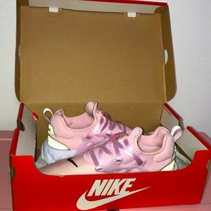 Nike Prestos in pink foam black red orbit